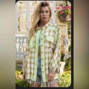 POL Green and Cream Plaid Lightweight Shacket